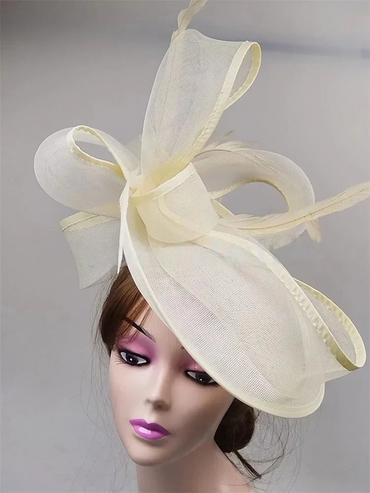 Femme Mariage Fascinator Hat β Elegant Feather Headpiece for Women, Formal Wedding, Church, Tea Party & Kentucky Derby