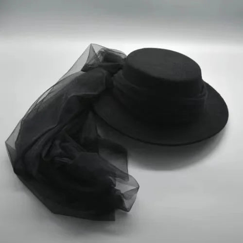 High-End Elegant Retro French Wool Top Hat – White Headdress for Weddings, Travel Photography & Special Occasions