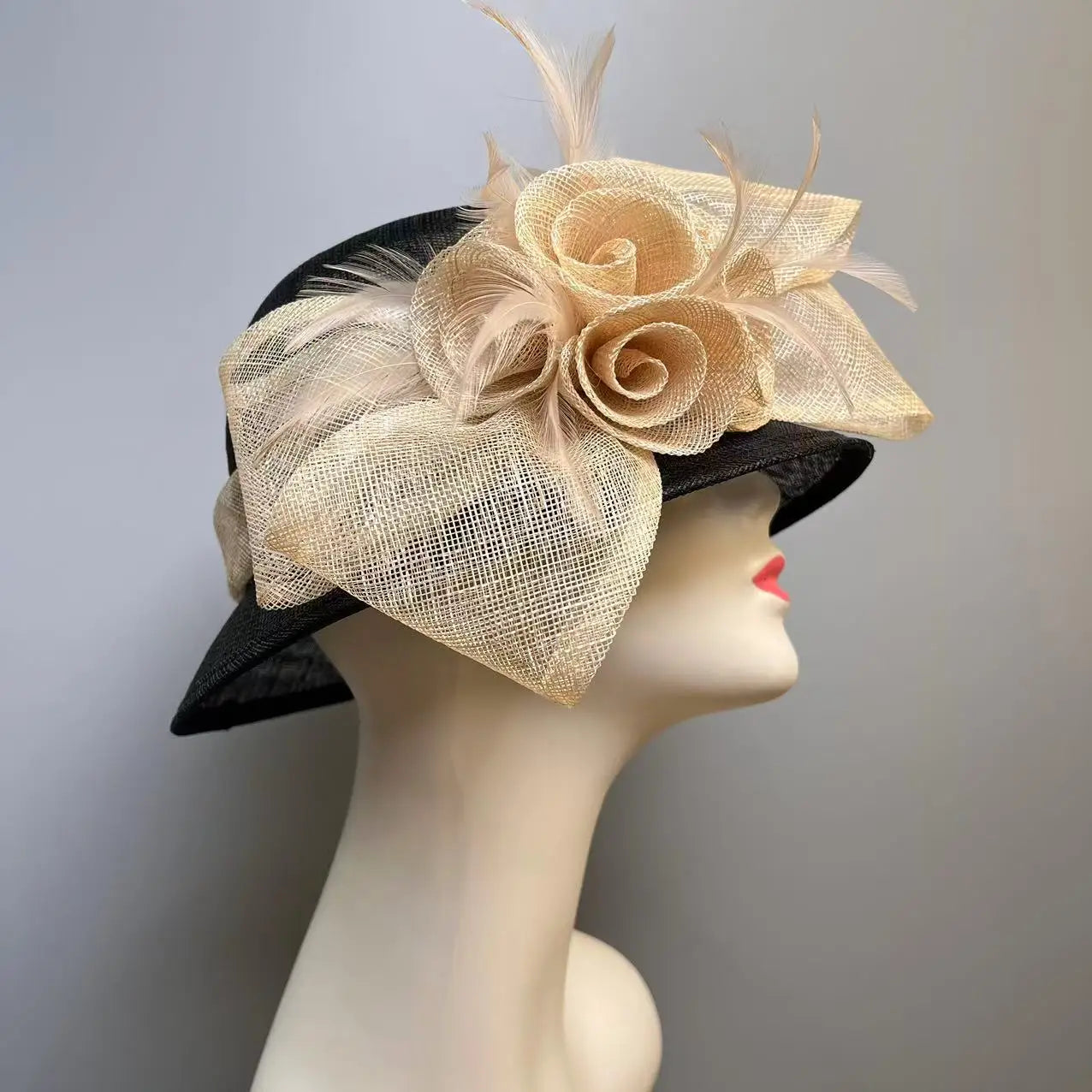 Elegant Women’s Linen Top Hat – Lightweight Handmade Flower Fascinator, Wide Brim Sun Hat, Vintage Millinery for Weddings, Tea Parties & Special Events