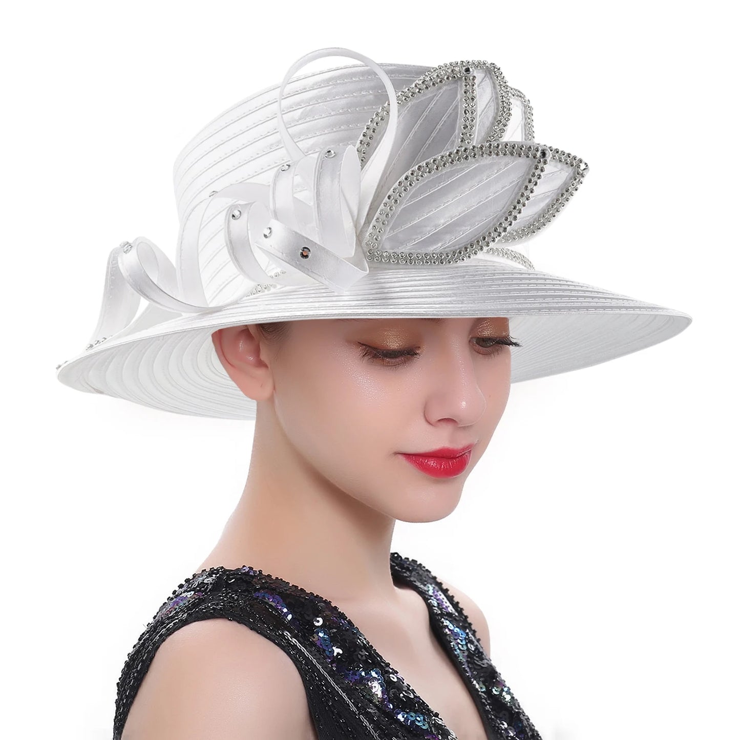 Deluxe White Church Hat β Elegant Satin Party & Banquet Hat with Chains & Flowers, Perfect for Formal Events & Photography