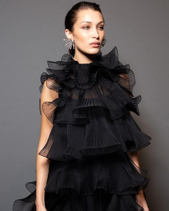 New Trend Black Fluffy Tiered Long Women Dress To Party Straight Layered