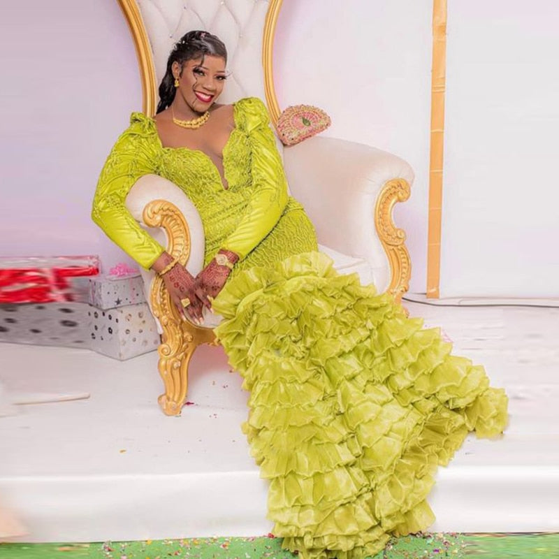 Amazing Lace Mermaid Long Sleeves Tiered Mermaid Evening Gowns African Women Formal Occasion Party Dress.