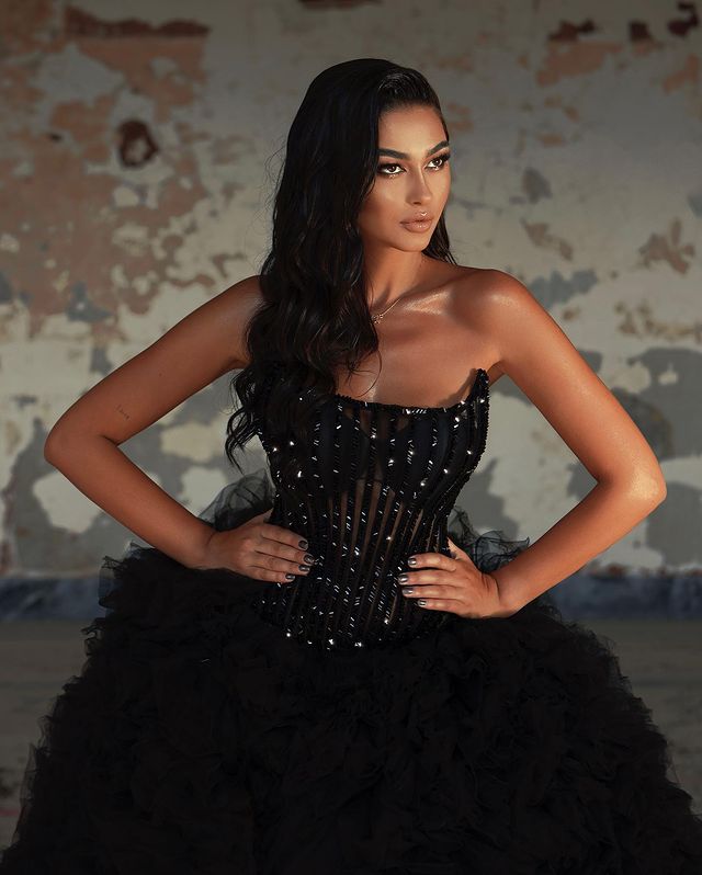 Elegant Black High Slit Prom Dress