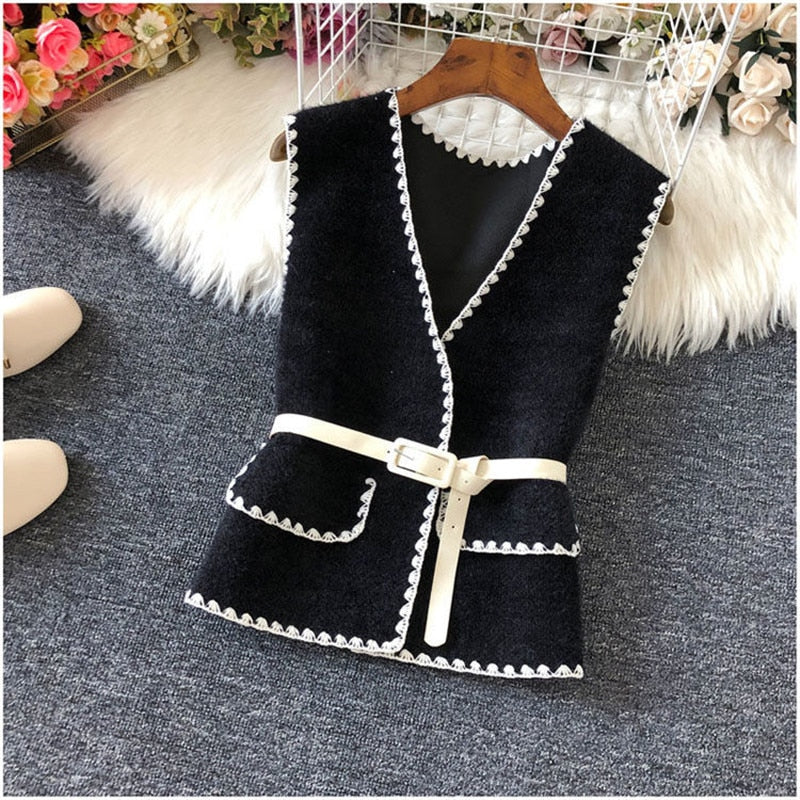 Elegant V-neck Sleeveless Vest for Women