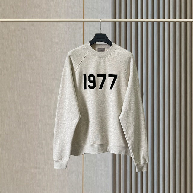 Essentials Sweatshirt Pullover Top