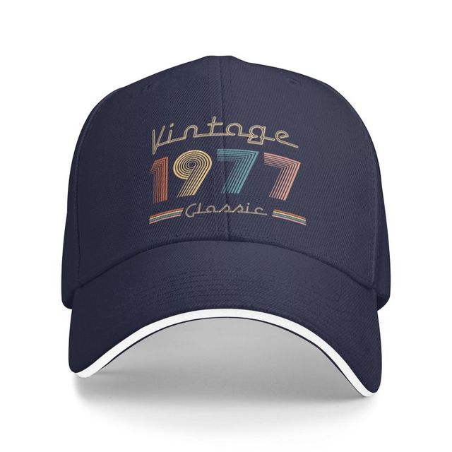 Vintage 1977 Mens Cap