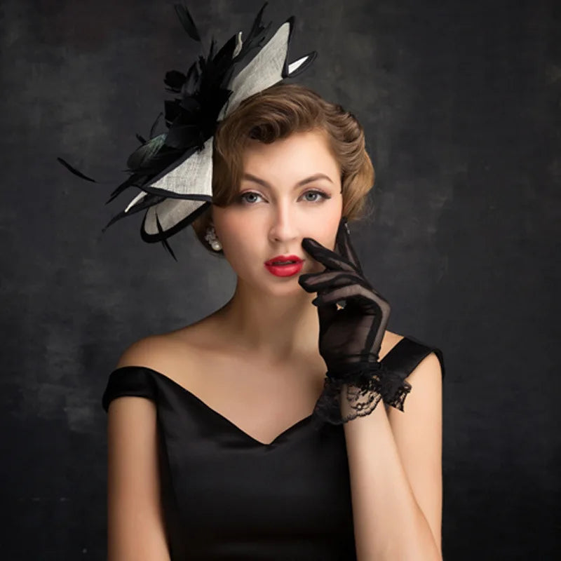 Women’s Chic Sinamay Fascinator Hat – Elegant Feather Cocktail Wedding Party Headpiece with Birdcage Veil & Detachable Clip