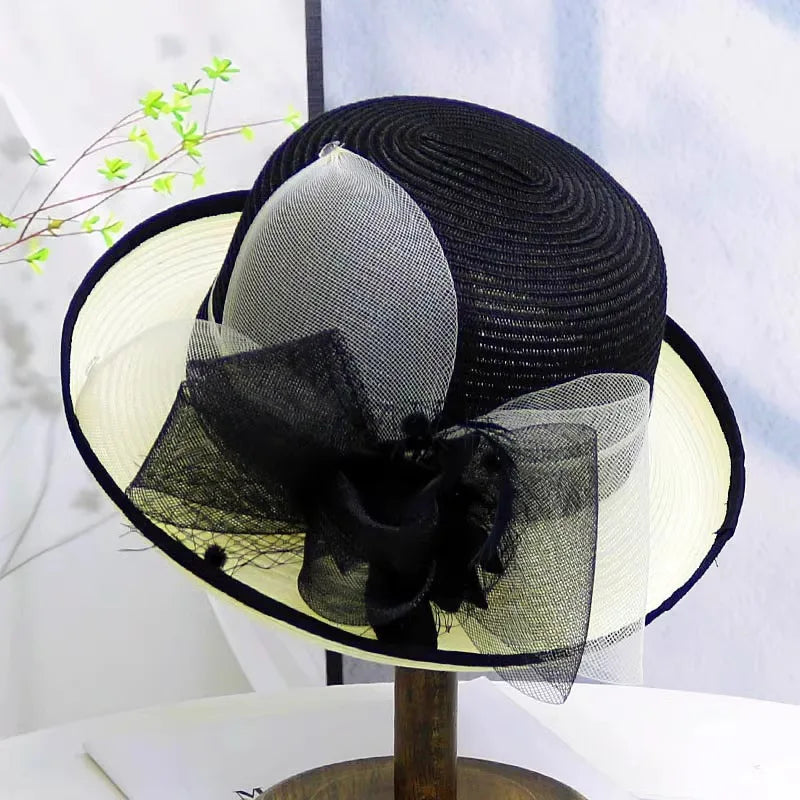 Elegant Summer Straw Hat for Women – Retro Curl Brim Sunbonnet with Flower, Outdoor Beach Sunshade, Party & Church Hat