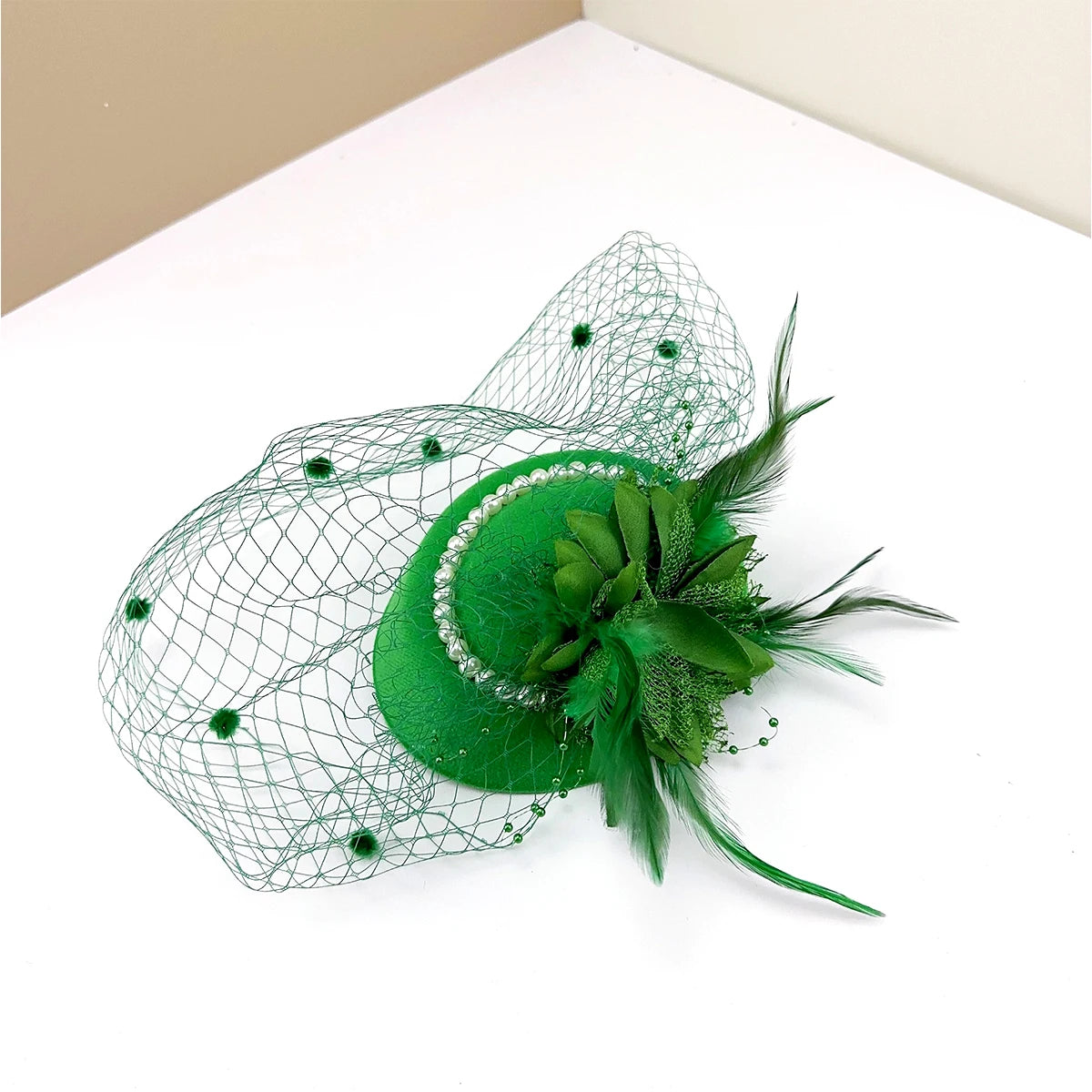 Women’s Retro French Top Hat – Elegant Mesh Fascinator Headdress for Evening Parties, Weddings & Social Events
