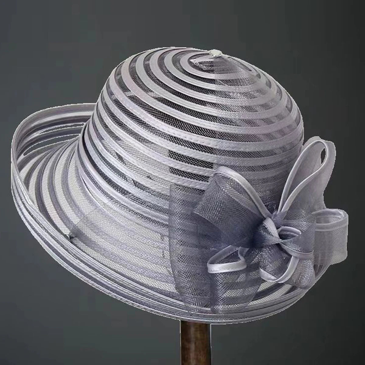 Women’s Rolled Edge Mesh Sun Hat – Fabric Flower Decoration, Breathable Sunshade Sports & Leisure Cap