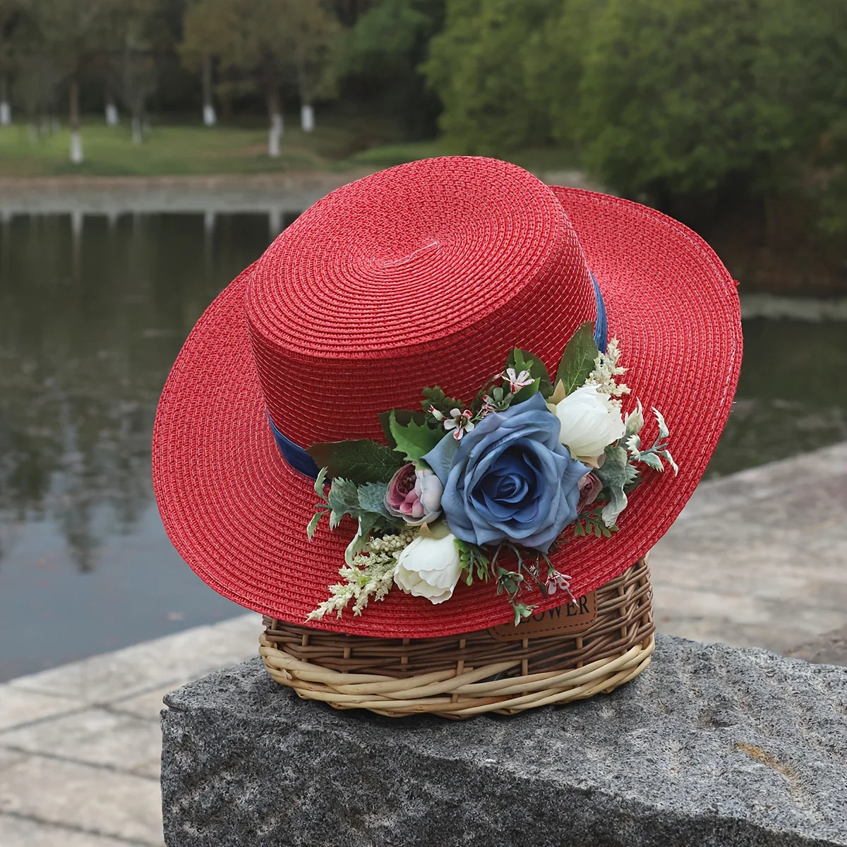 Elegant Straw Hat - Breathable, Sun-Protective, Solid Color Design with Delicate Floral -Top Fashion Accessory for Easter&Summer