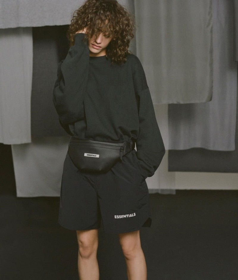 Essentials Short