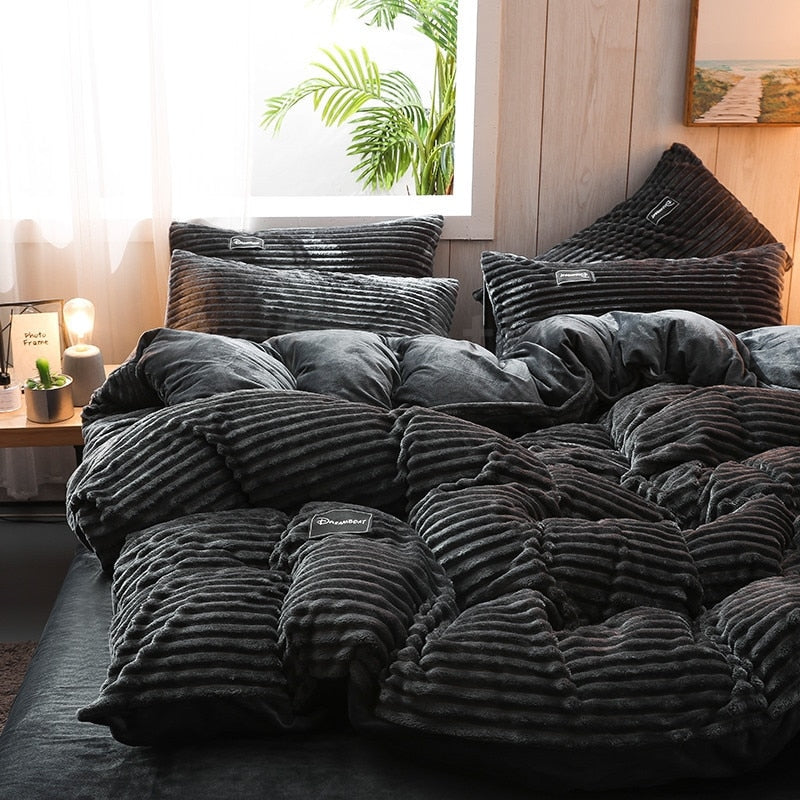 Magic Winter Warm Velvet Quilt Duvet Cover Bedding Set