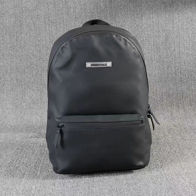 ESSENTIALS High-Quality Laptop Knapsack Large Capacity Waterproof Bagpack